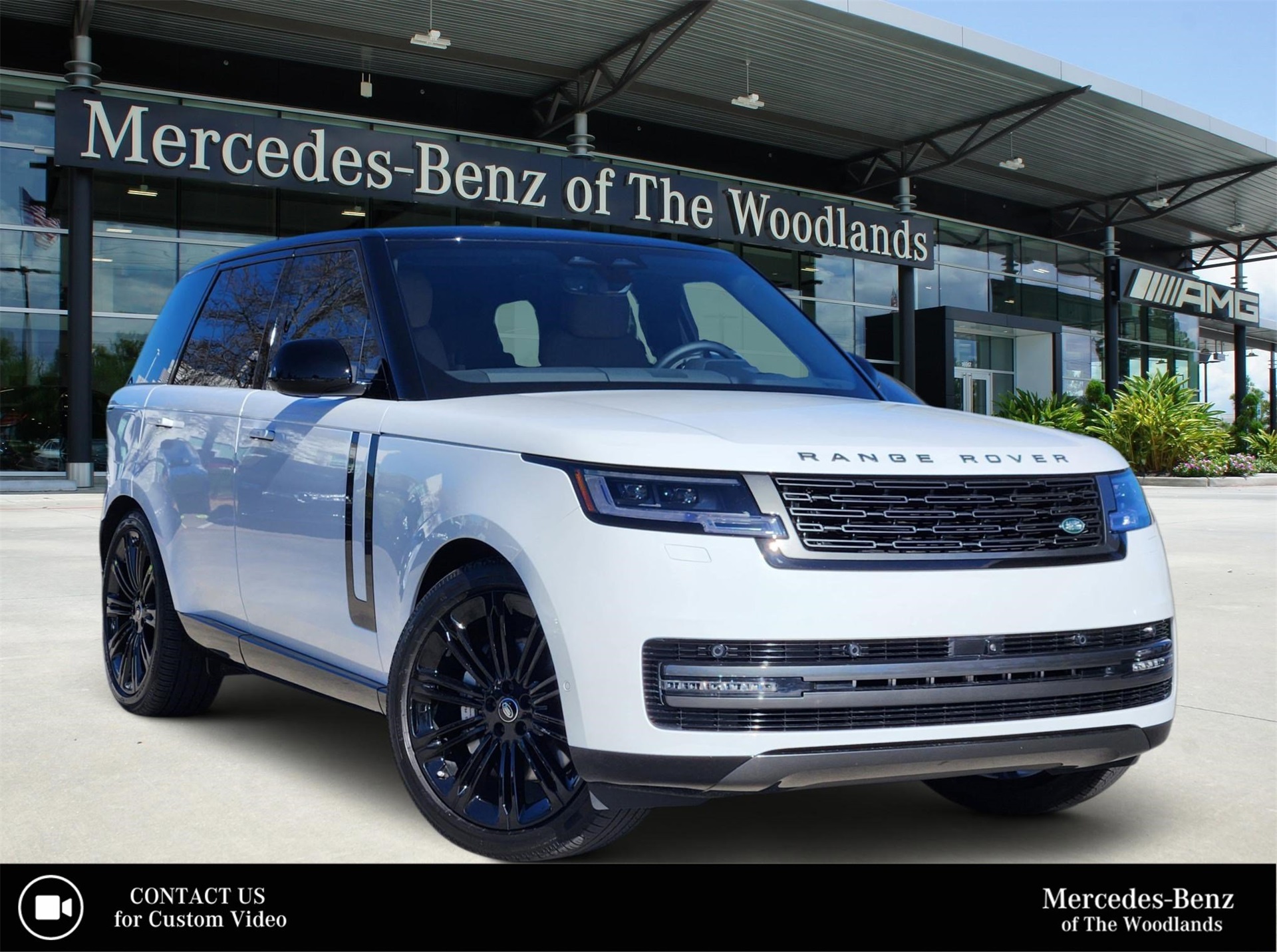 2025 Land Rover Range Rover SE's photo