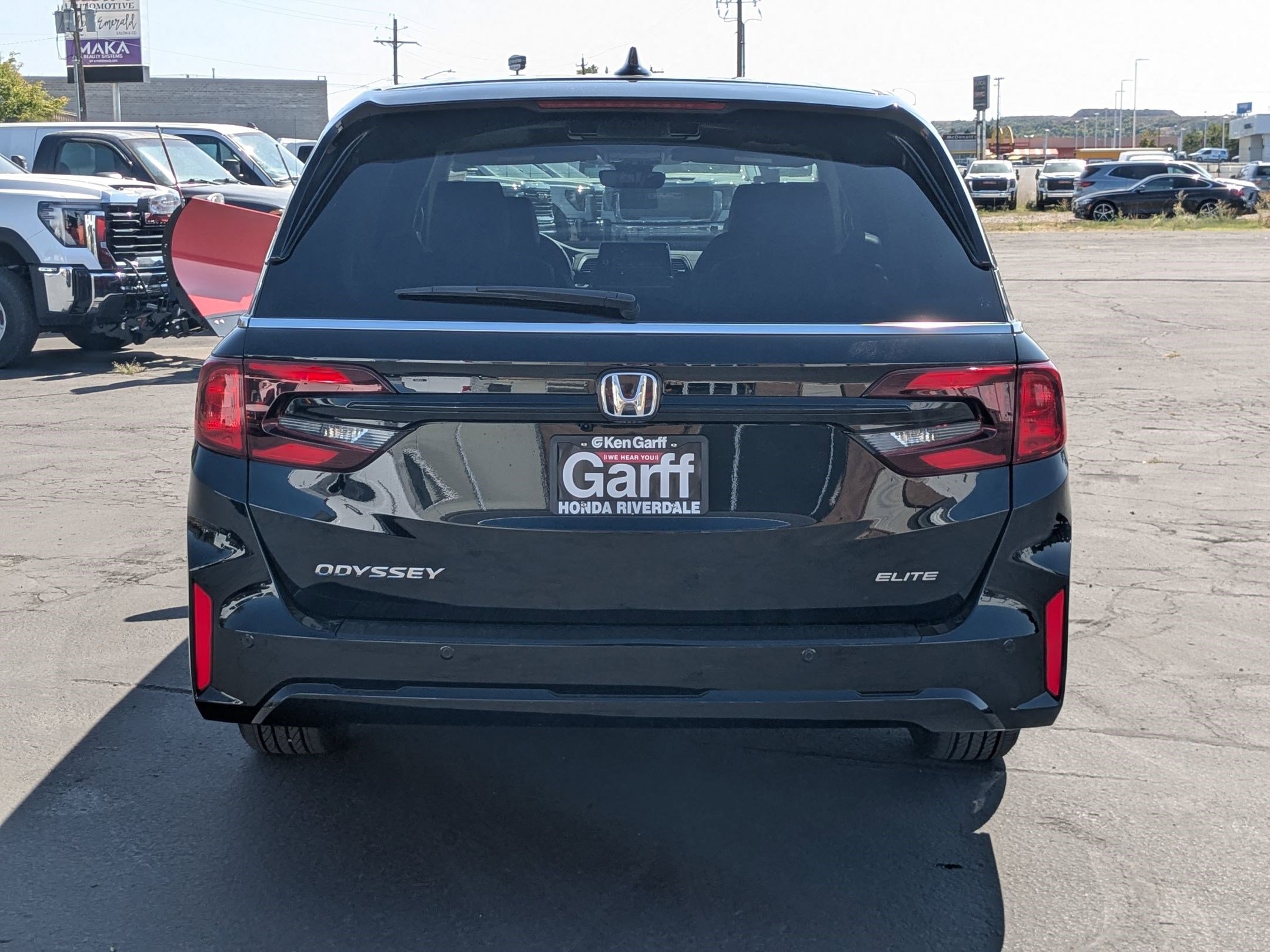 2026 Honda Odyssey Elite photo 4