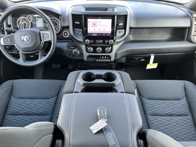 2025 Ram 1500 Tradesman photo 8