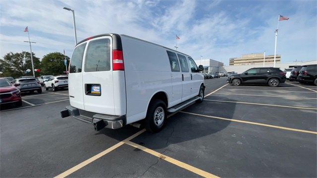 2024 CHEVROLET EXPRESS - Image 8