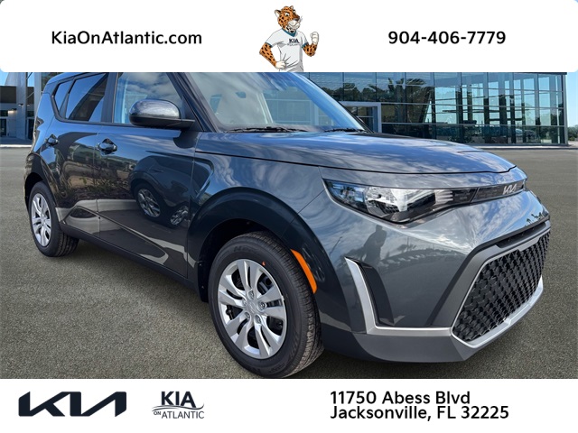 2025 Kia Soul LX's photo