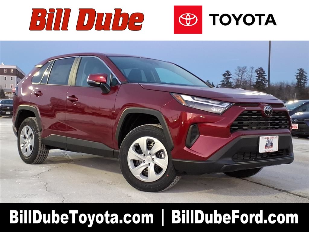 2025 Toyota RAV4 LE's photo