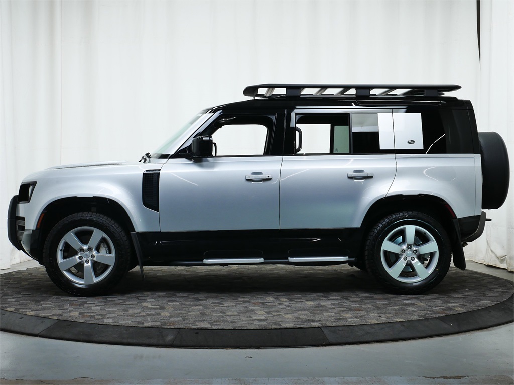 2023 Land Rover Defender 110 X-Dynamic SE photo 2