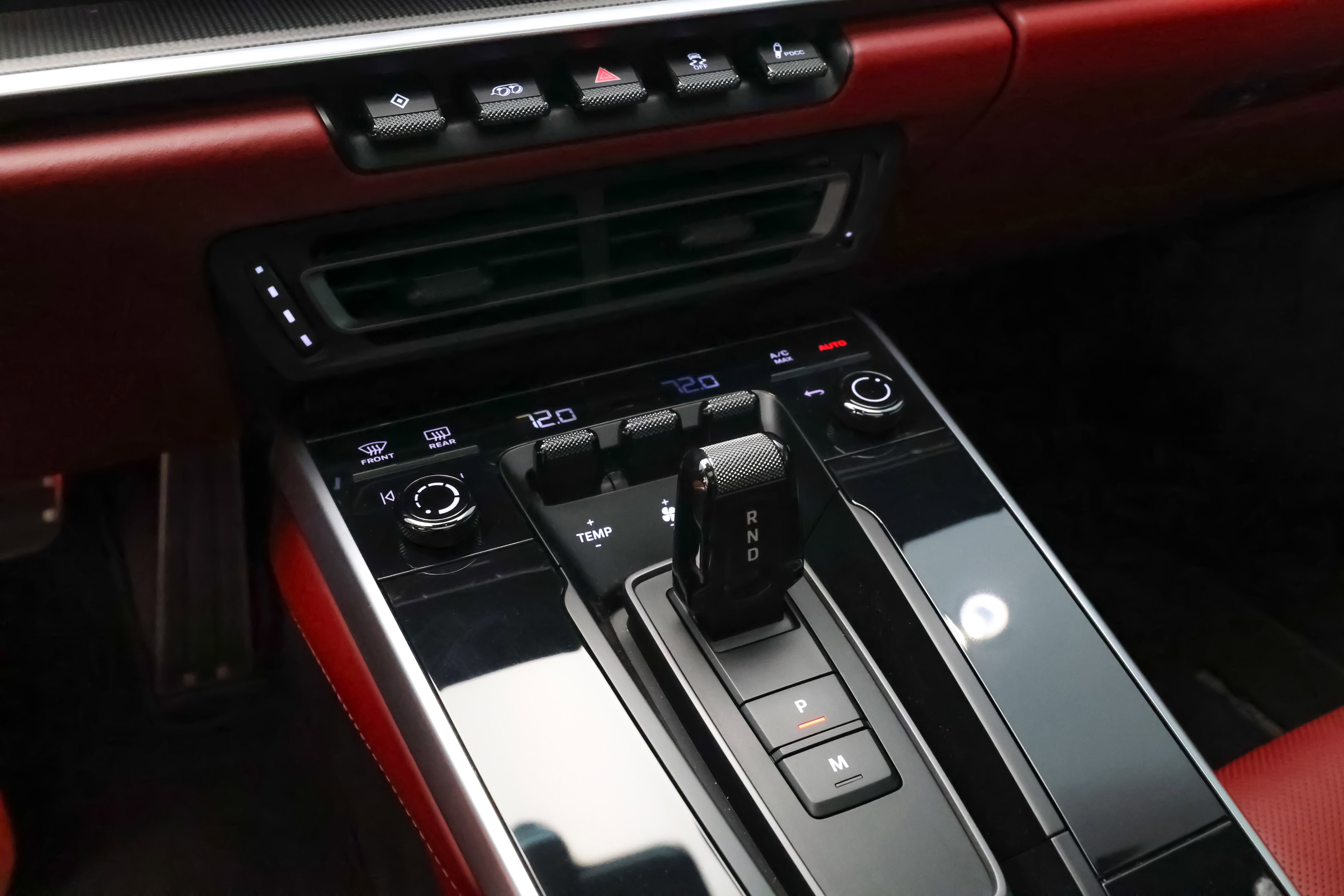 2022 Porsche 911 Turbo S photo 10