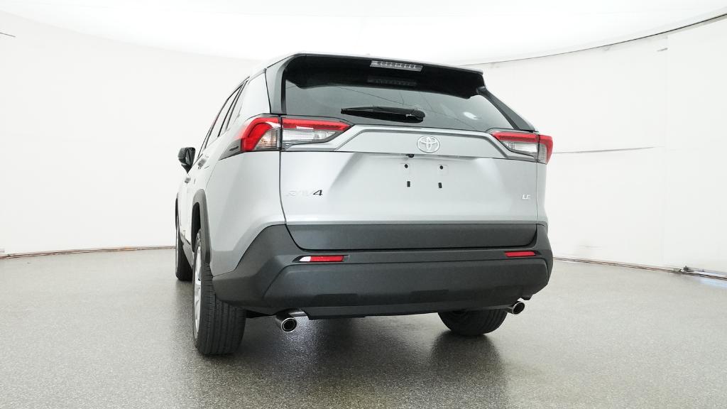 2025 Toyota RAV4 LE photo 15
