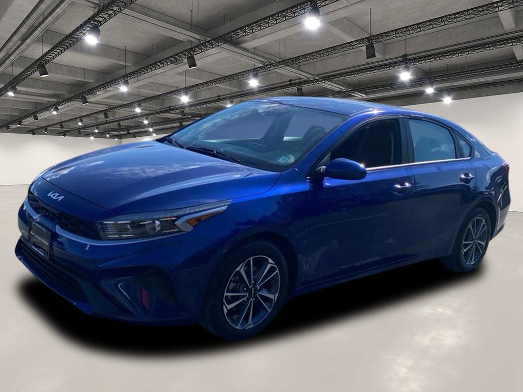 2023 Kia Forte LXS photo 3