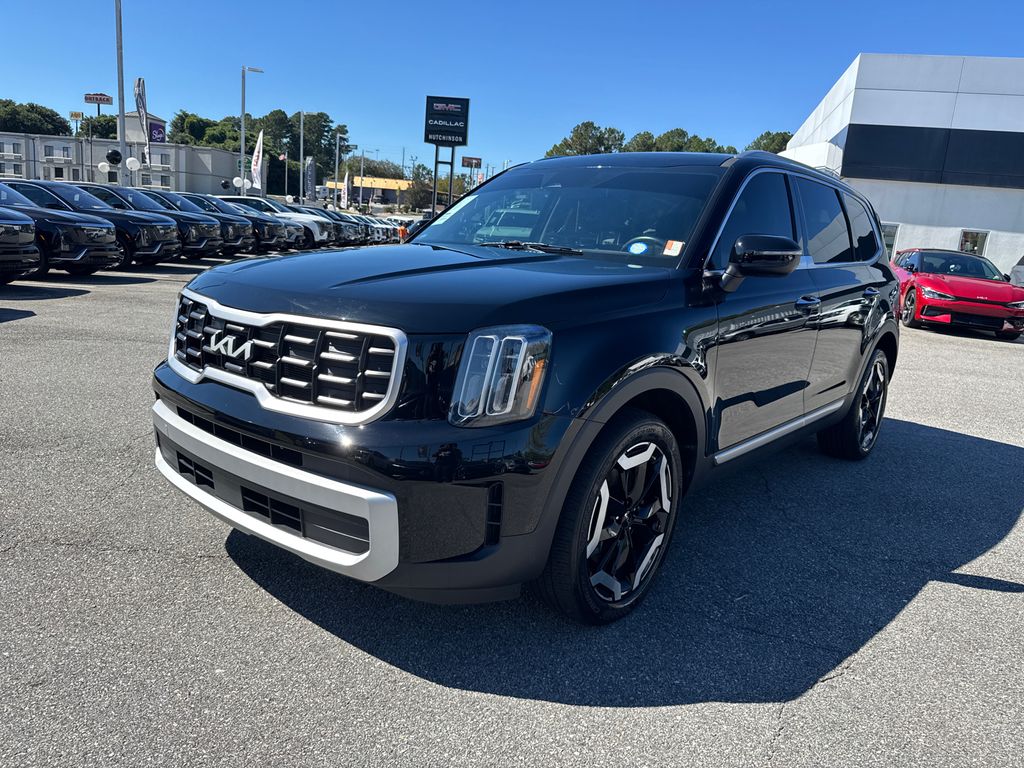 2024 Kia Telluride S photo 7