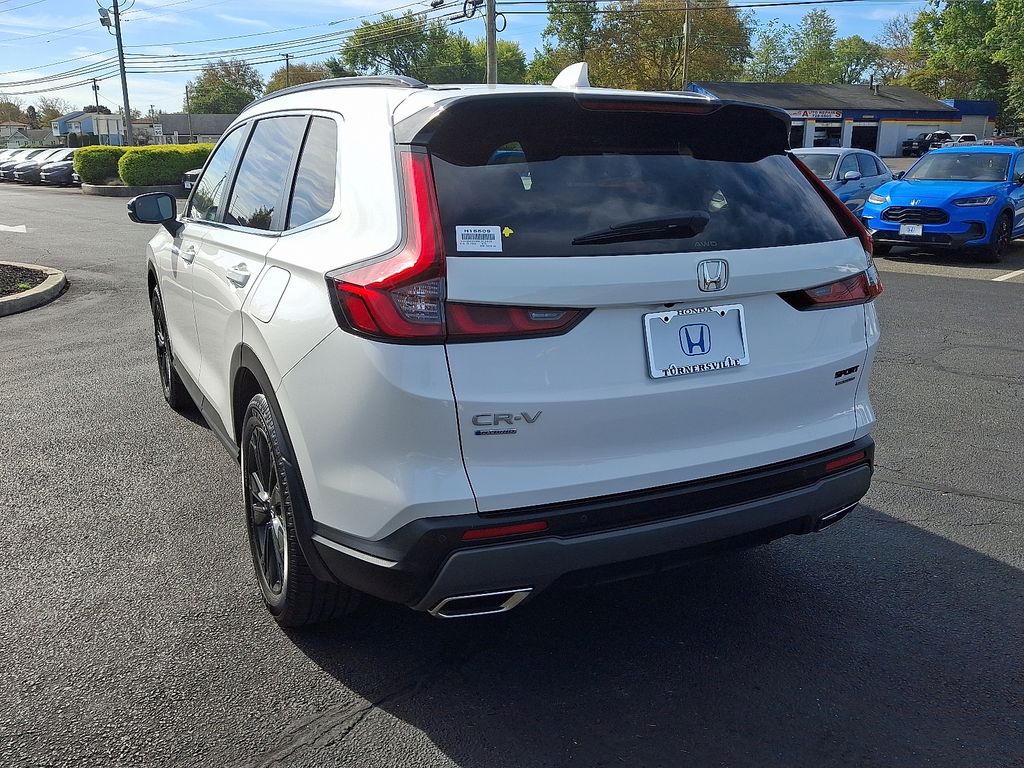 2024 Honda CR-V Sport Touring photo 4