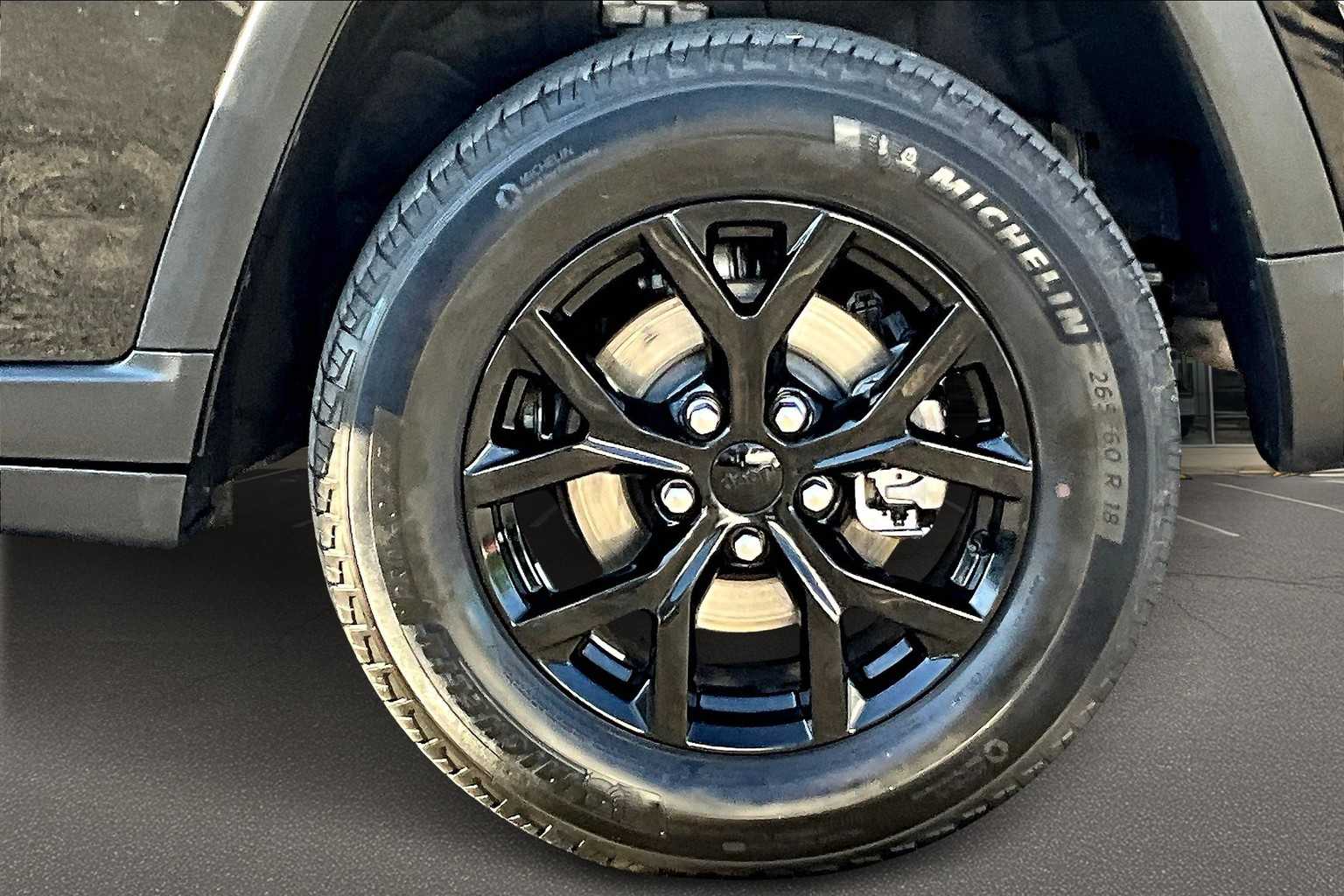 2024 Jeep Grand Cherokee Altitude photo 30