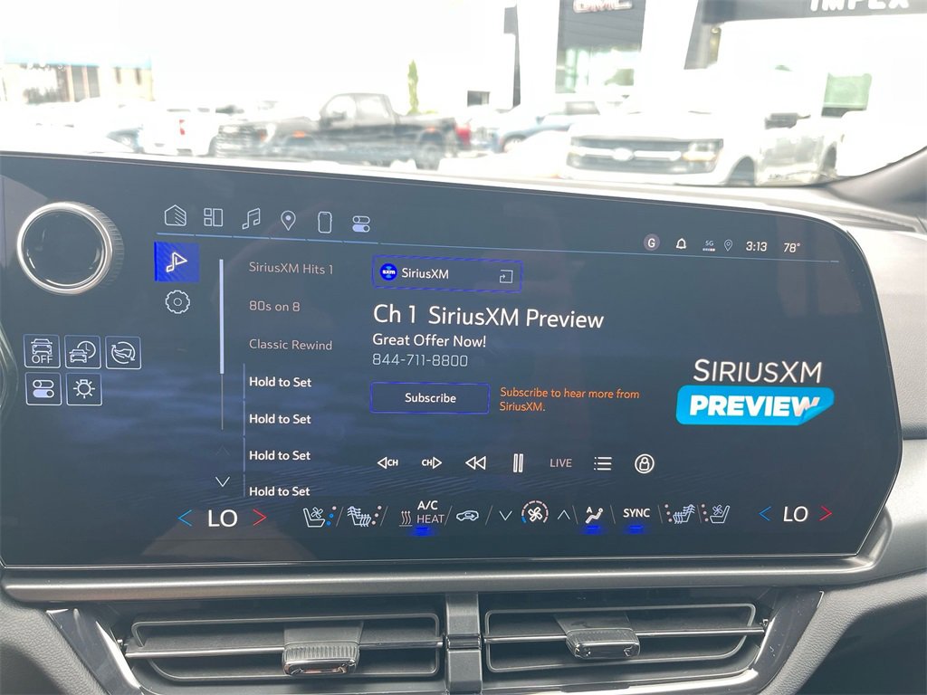 2025 Chevrolet Equinox EV 3RS photo 20