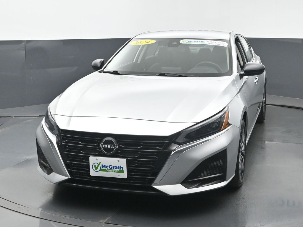2024 Nissan Altima 2.5 SV photo 3