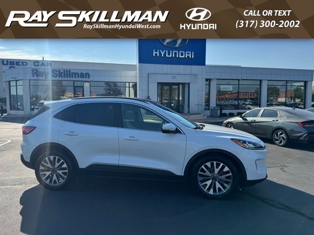 2020 Ford Escape Titanium