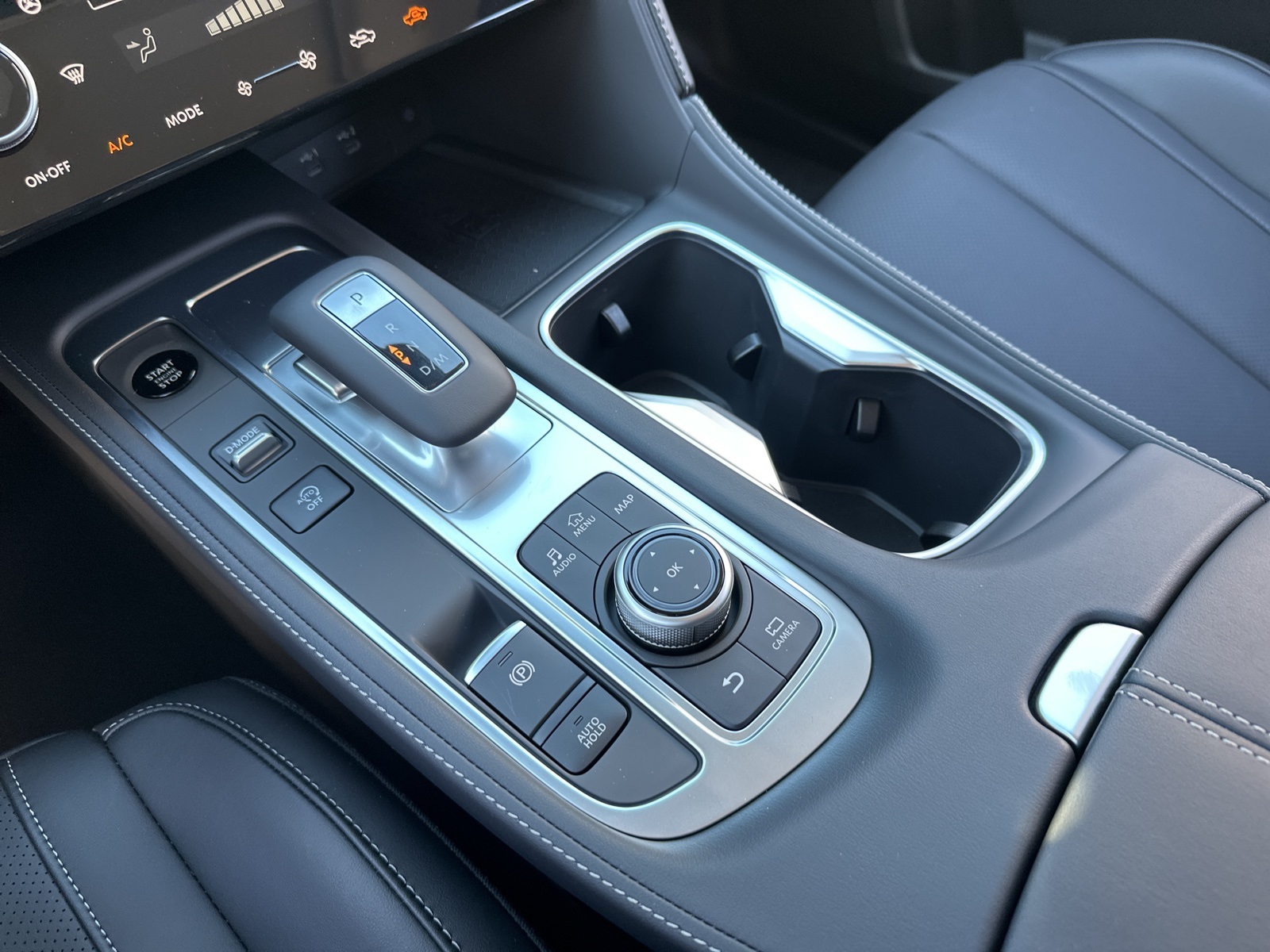 2026 Infiniti QX60 Luxe AWD photo 19