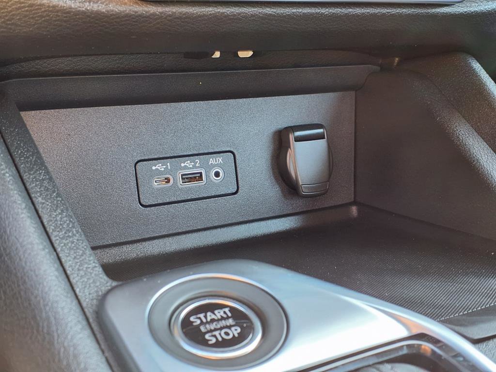 2022 Nissan Sentra SV photo 19
