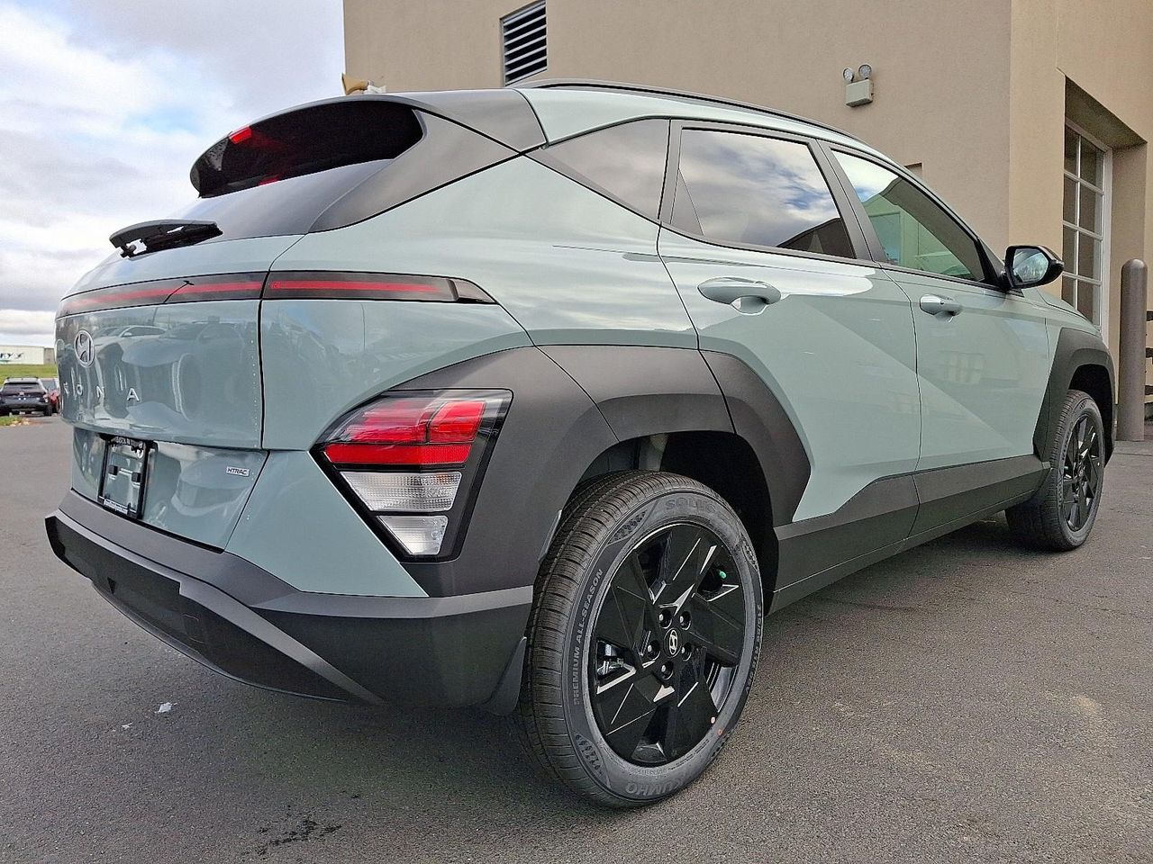 2026 Hyundai Kona SEL photo 4