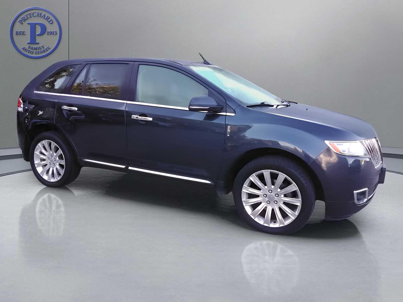 2014 Lincoln MKX Base