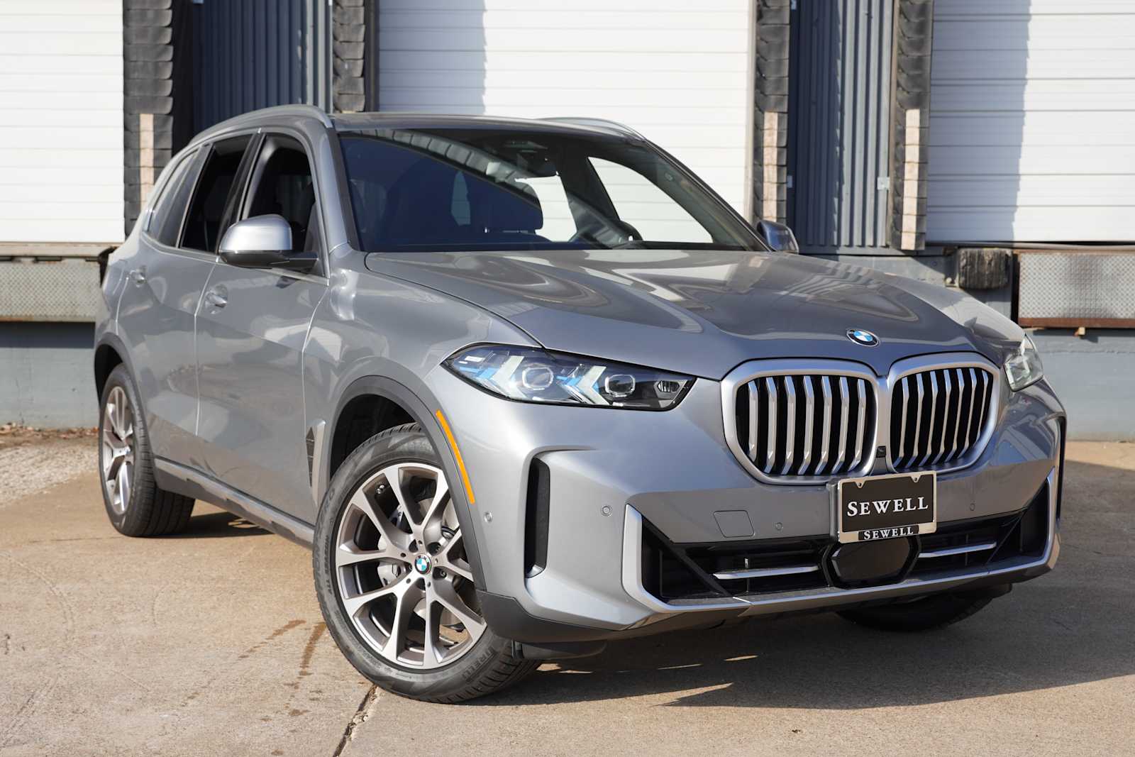 2026 BMW X5 40i's photo