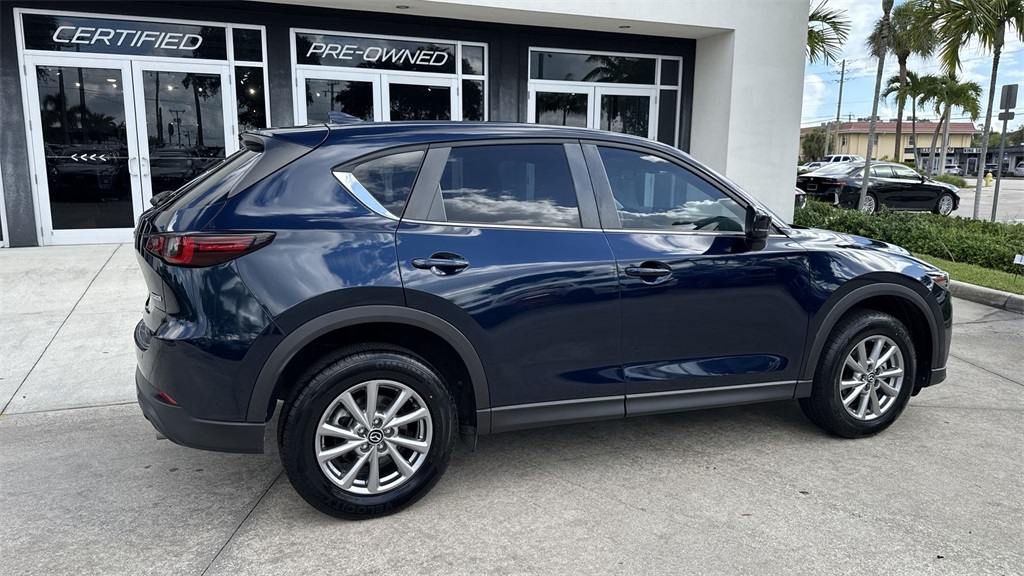 2023 Mazda CX-5 2.5 Select photo 4