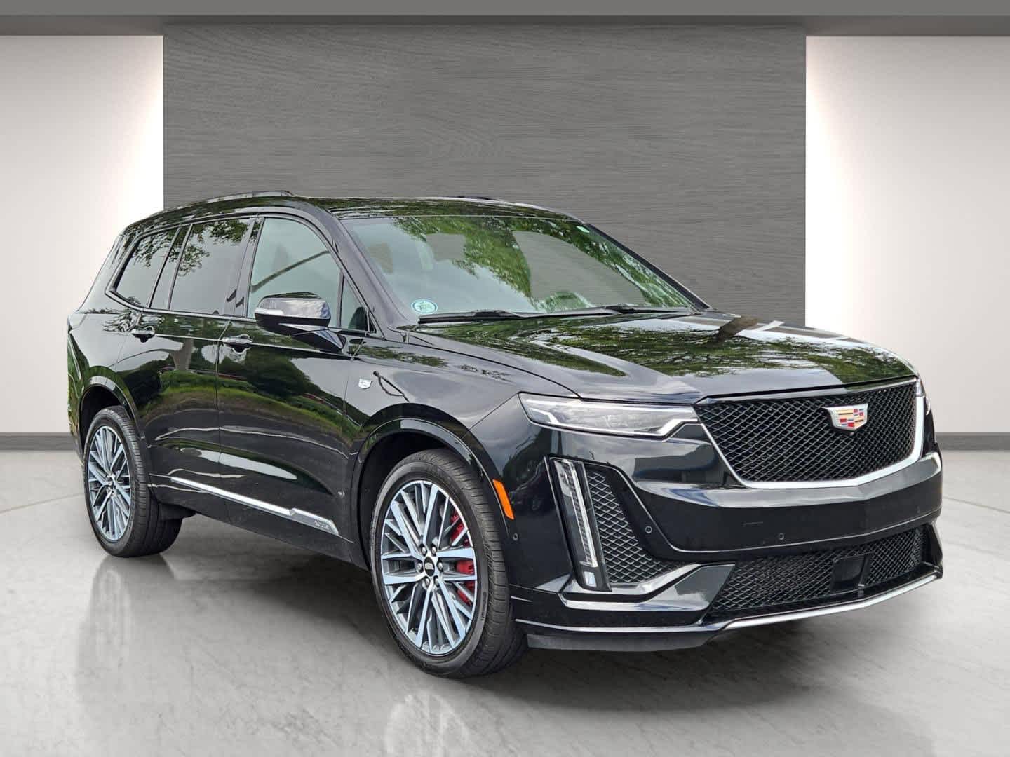 2024 Cadillac XT6 Sport's photo