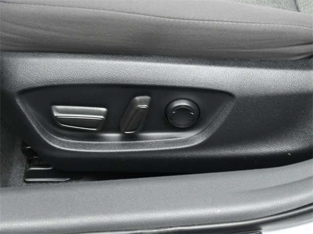 2023 Toyota Camry LE photo 17