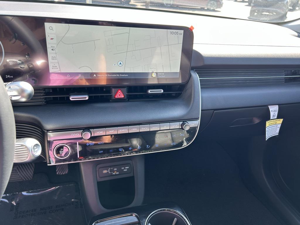2025 Hyundai Ioniq 5 SEL photo 17