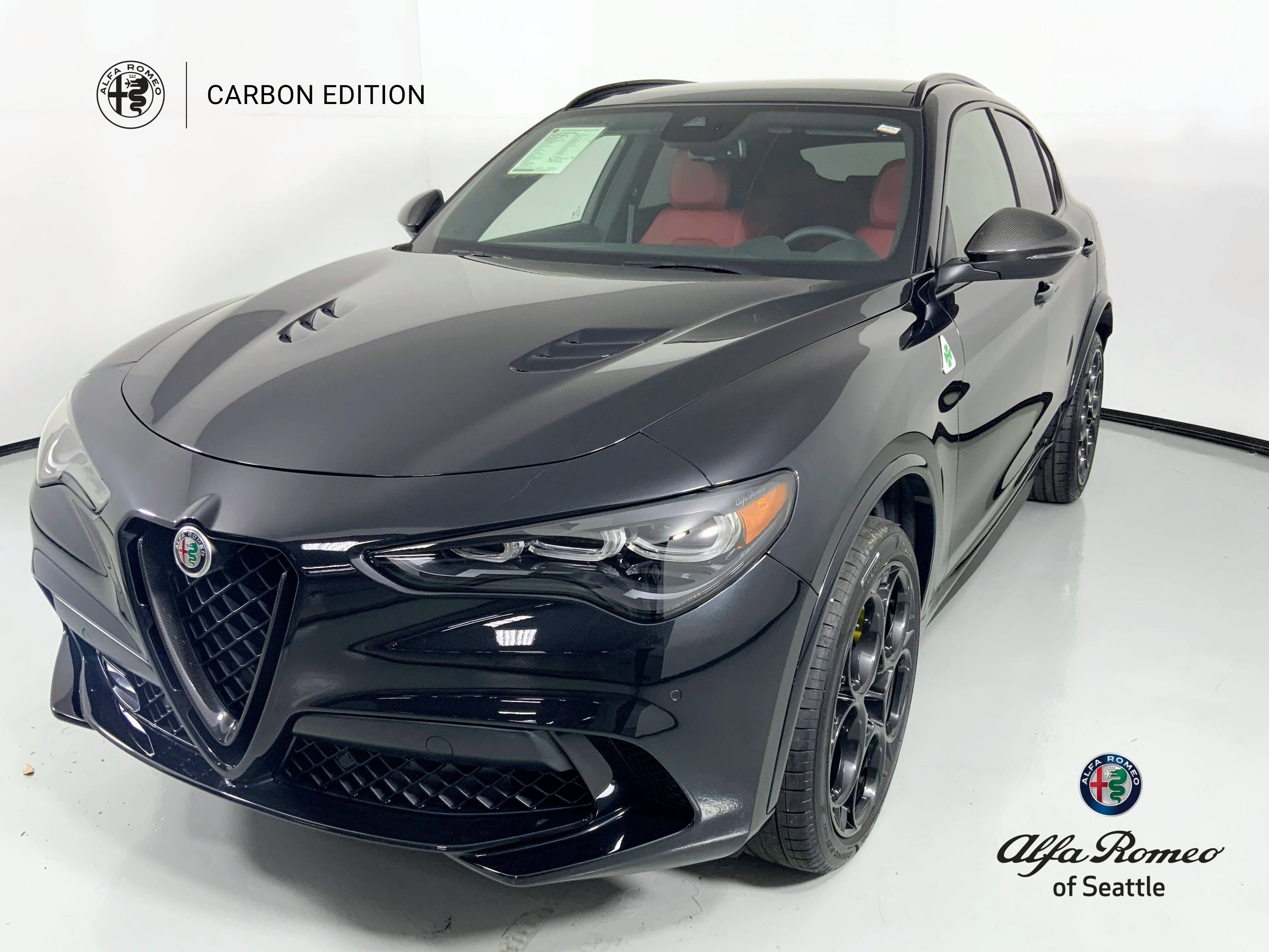 2024 Alfa Romeo Stelvio Quadrifoglio Carbon
