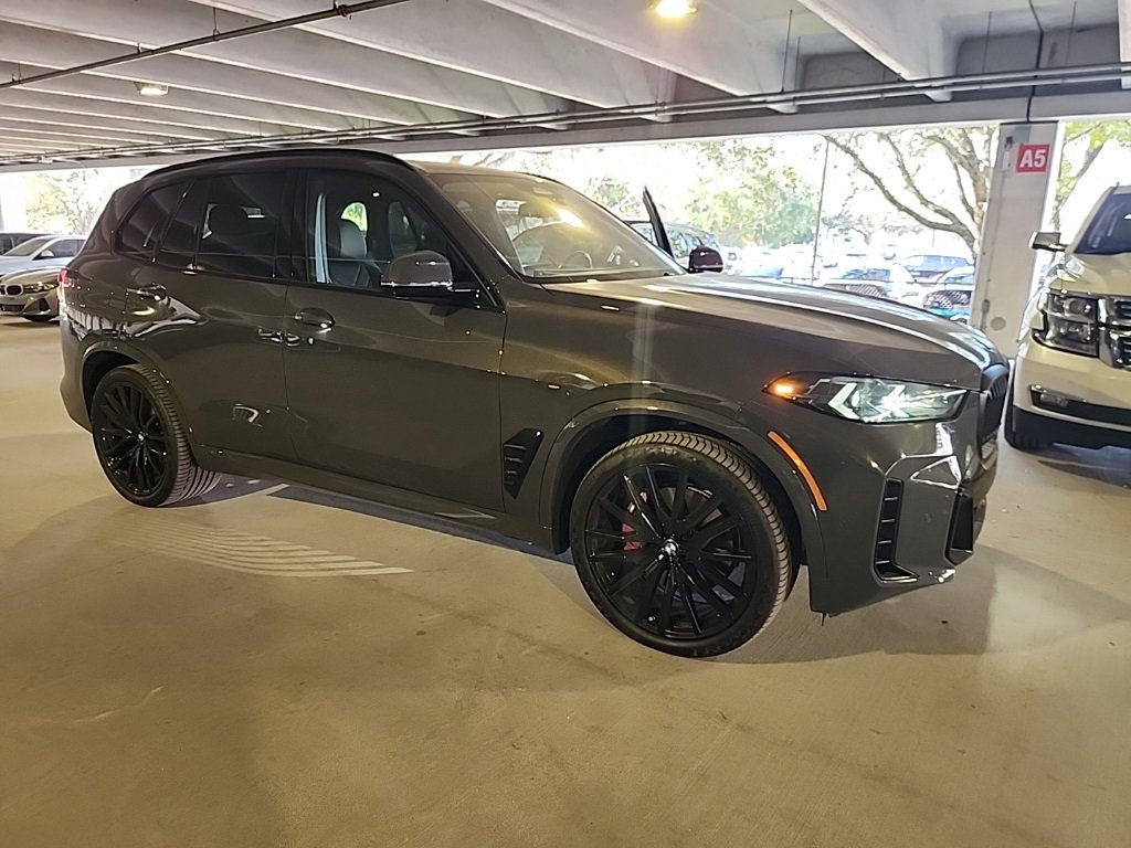 2024 BMW X5 40i's photo