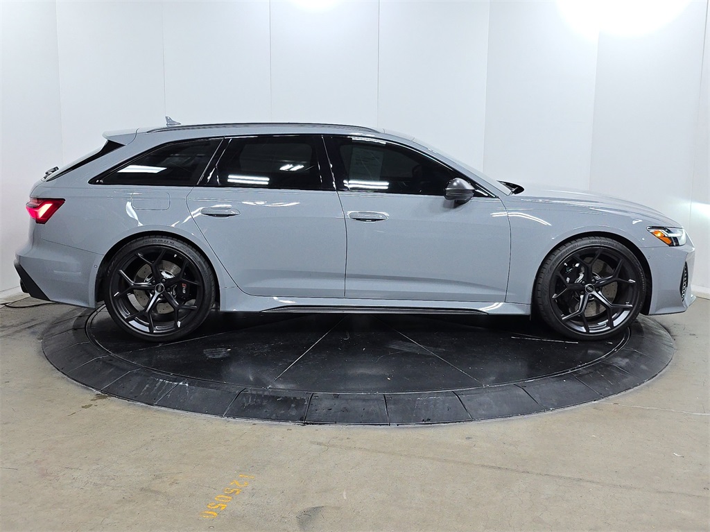 2025 Audi RS 6 Avant Performance Base photo 6