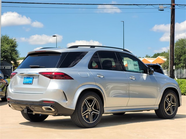 2026 Mercedes Benz GLE 580 4MATIC photo 4