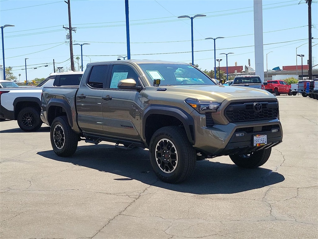 2025 Toyota Tacoma photo 26
