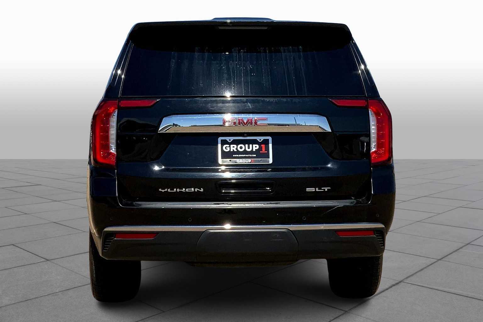 2022 Gmc Yukon XL SLT photo 4