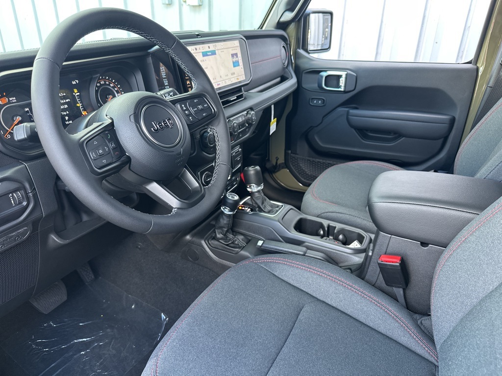 2026 Jeep Wrangler Rubicon photo 3