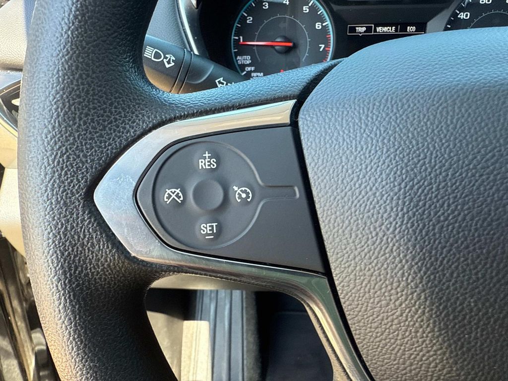2020 Chevrolet Traverse LS photo 17