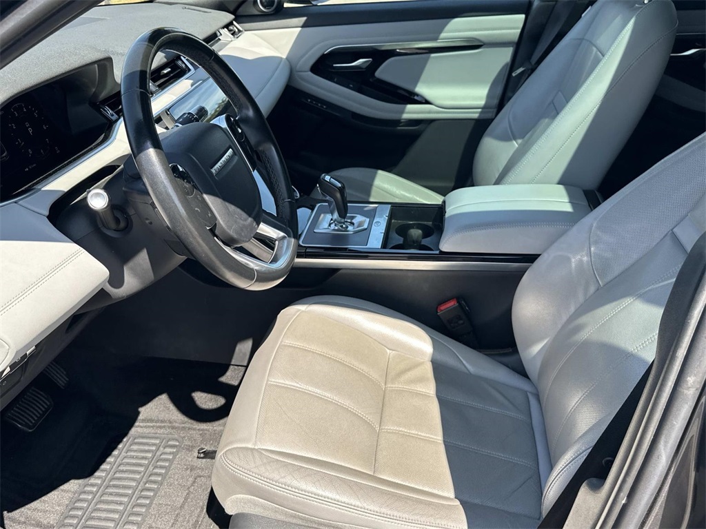 2020 Land Rover Range Rover Evoque SE photo 12