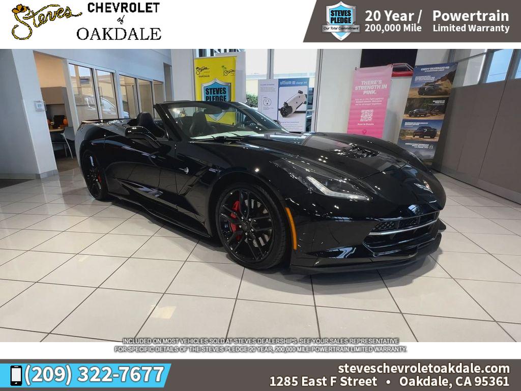 2016 Chevrolet Corvette Stingray 1LT photo 2