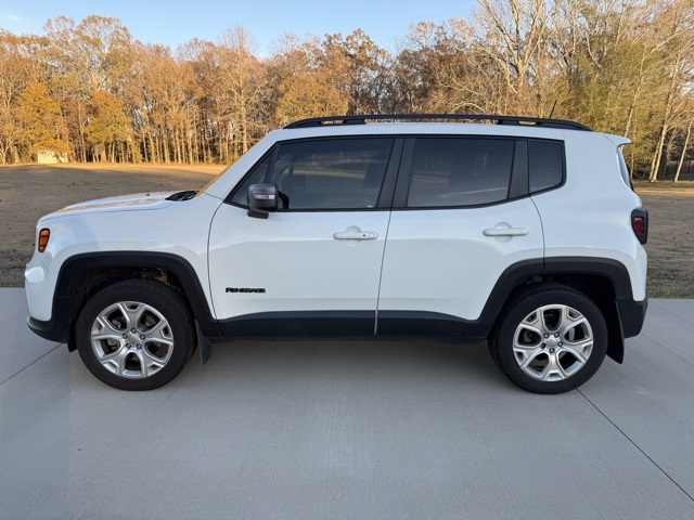 2019 Jeep Renegade Limited photo 2