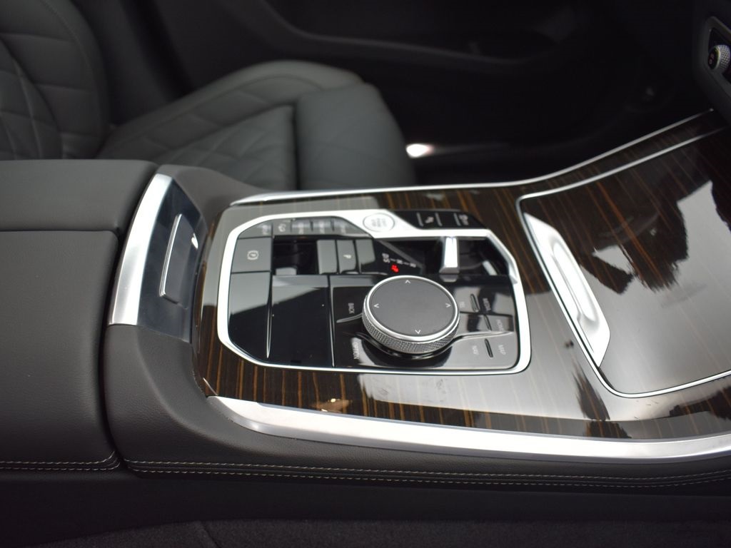 2024 Bmw X5 xDrive40i photo 25