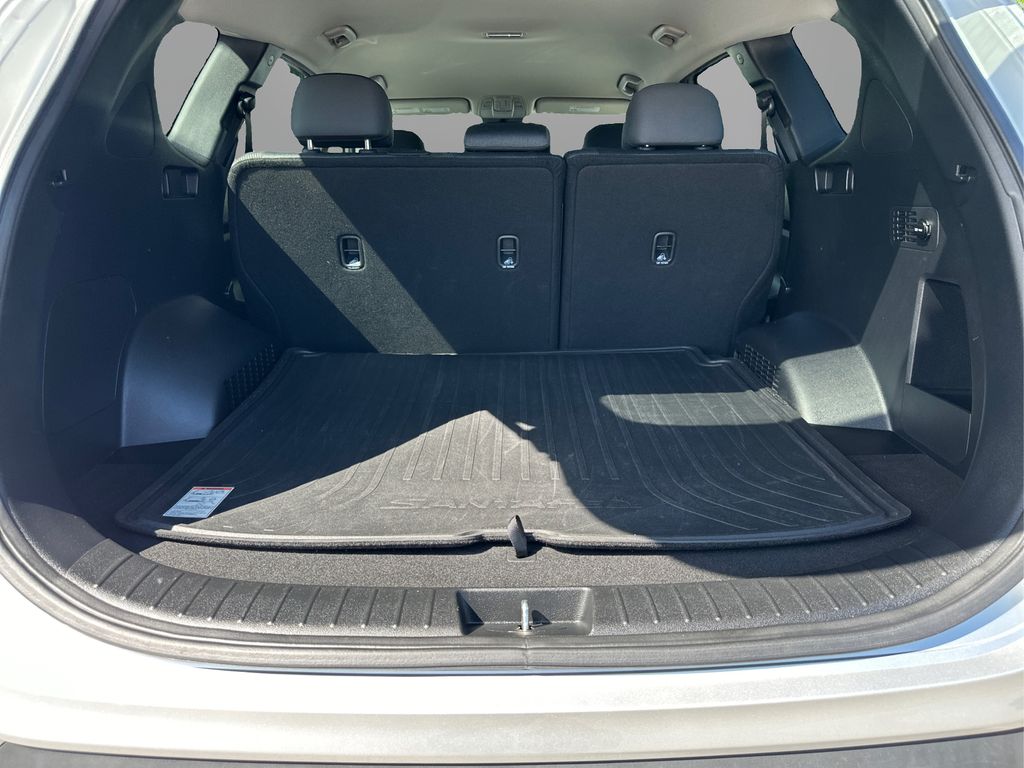 2019 Hyundai Santa Fe SEL photo 12