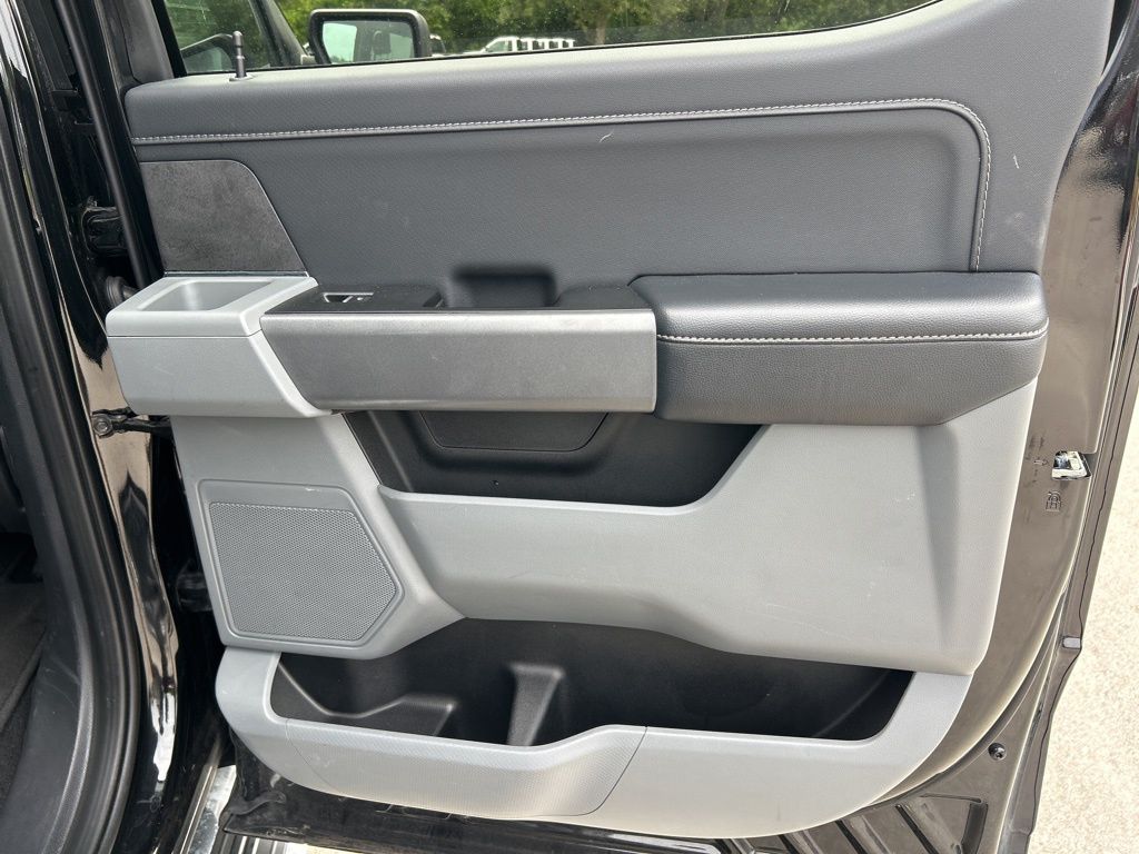 2024 Ford F-150 XLT photo 38