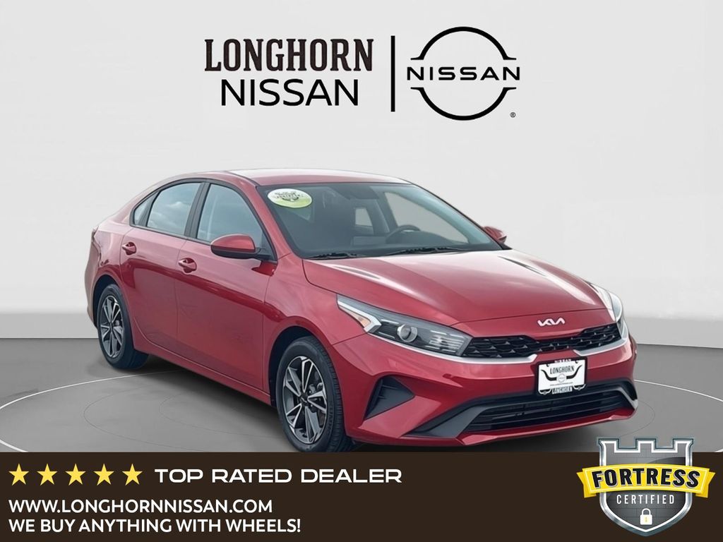 2024 Kia Forte LXS's photo