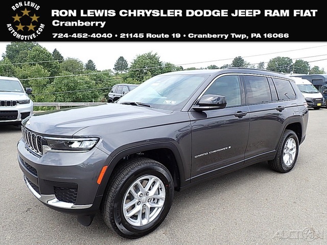 2025 Jeep Grand Cherokee L Laredo's photo