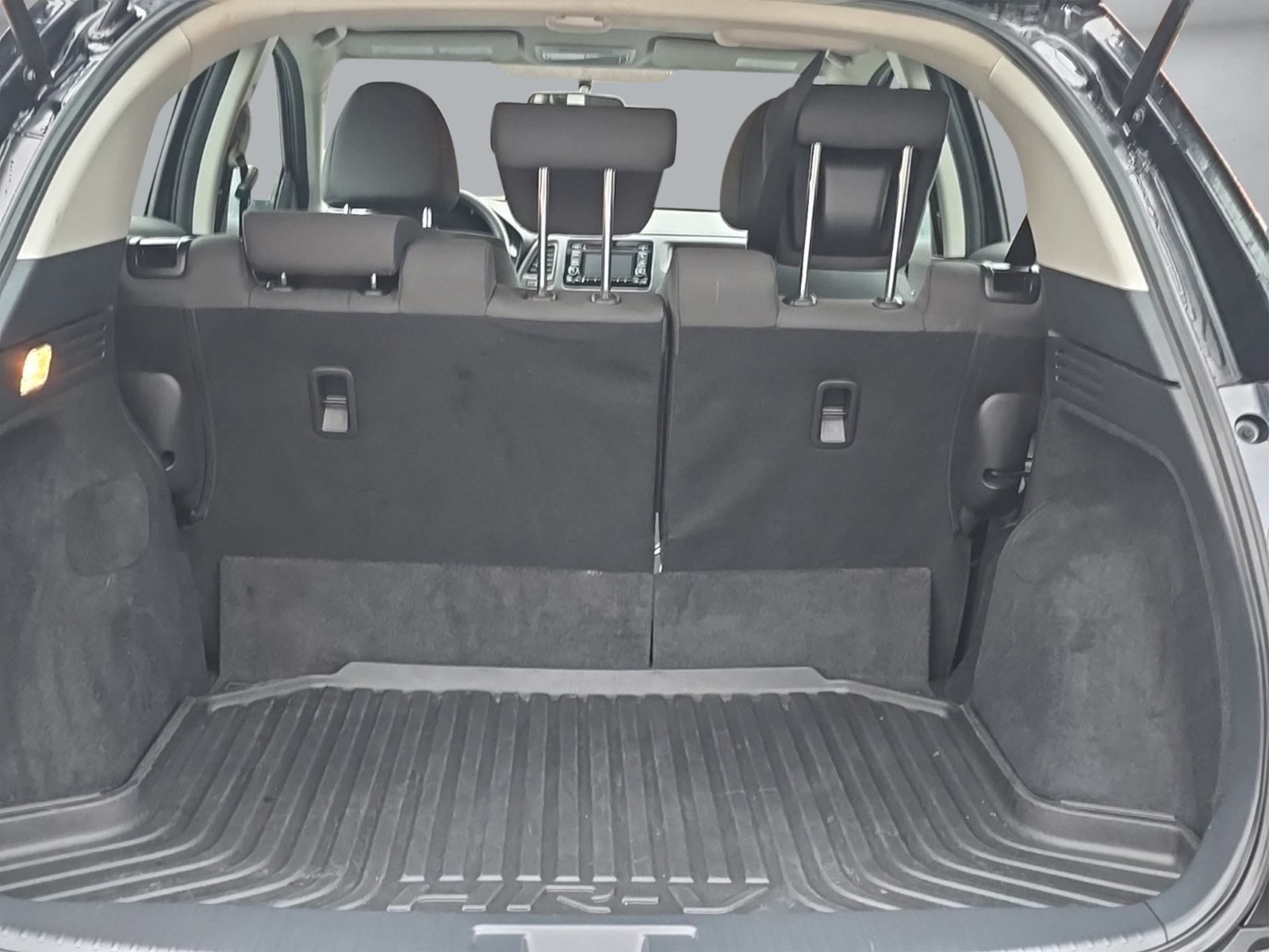 2020 Honda HR-V LX photo 7