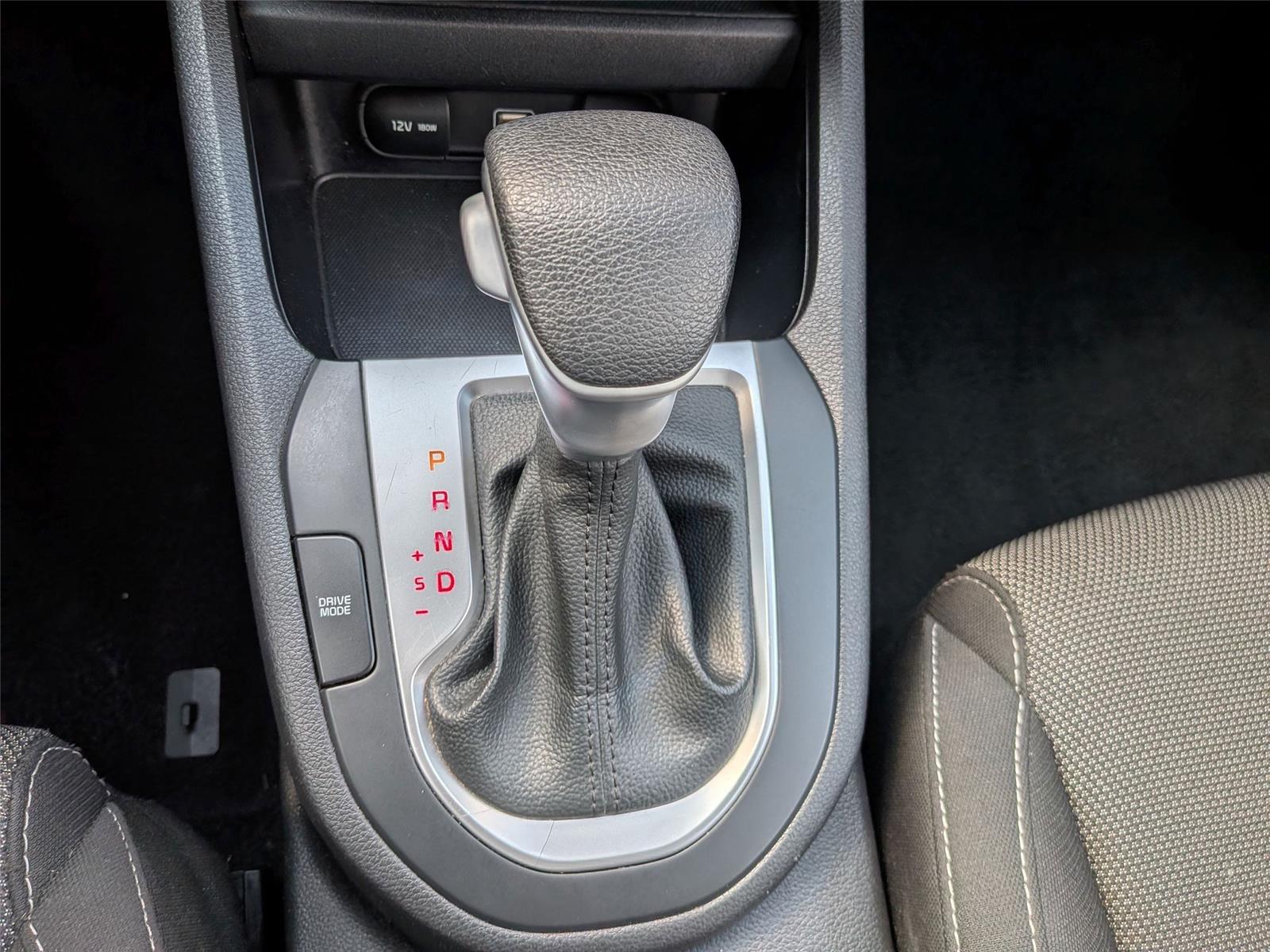 2023 Kia Forte LXS photo 23