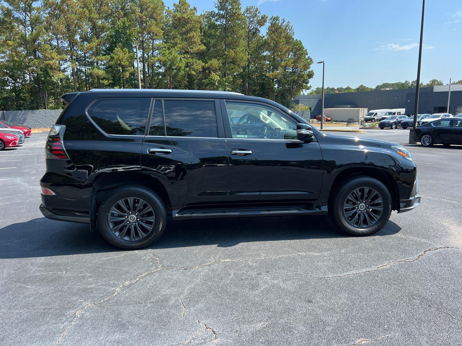 2023 Lexus GX 460 Premium photo 4