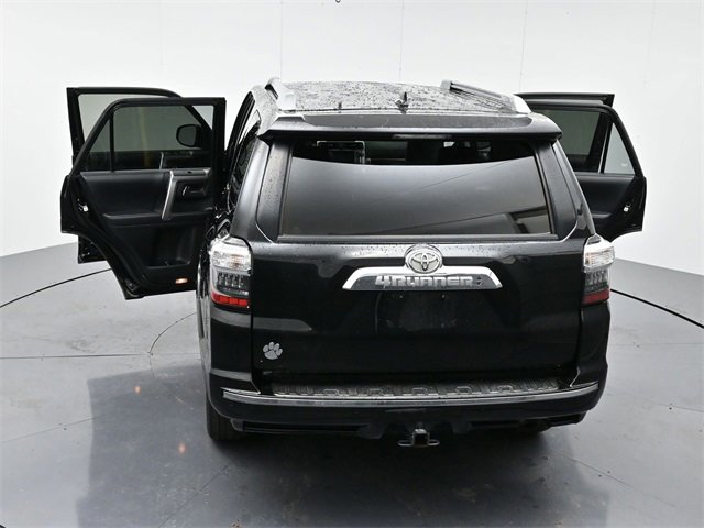 2018 Toyota 4Runner SR5 photo 43