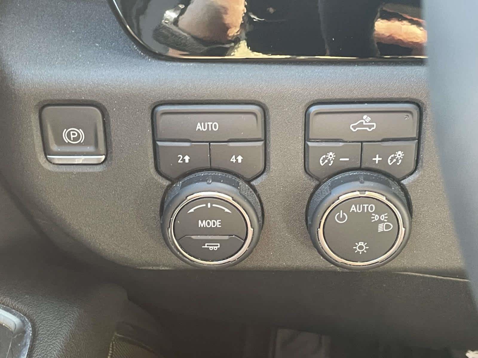 2023 Chevrolet Silverado 1500 LT photo 23