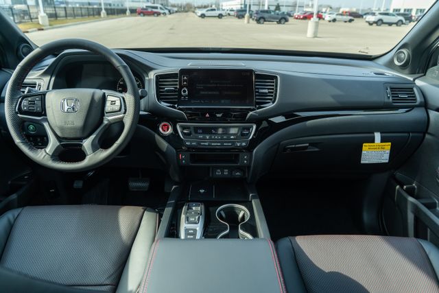 2025 Honda Ridgeline Black Edition photo 11
