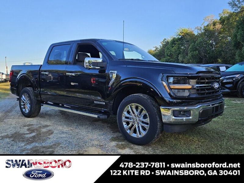 2025 Ford F-150 XLT's photo