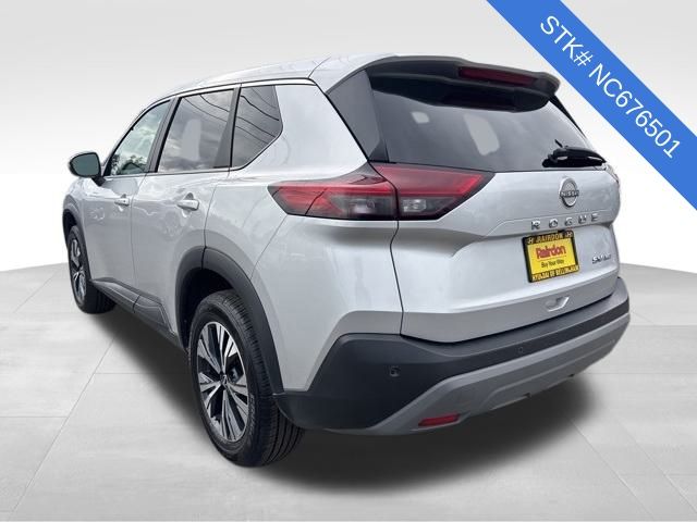 2022 Nissan Rogue SV AWD photo 4