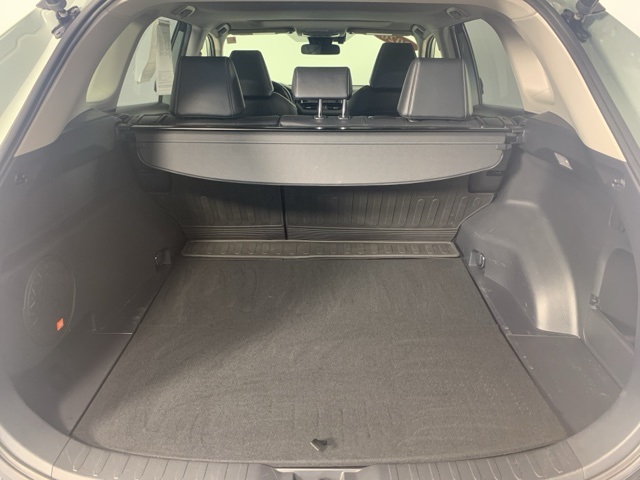 2020 Toyota RAV4 XLE Premium photo 28